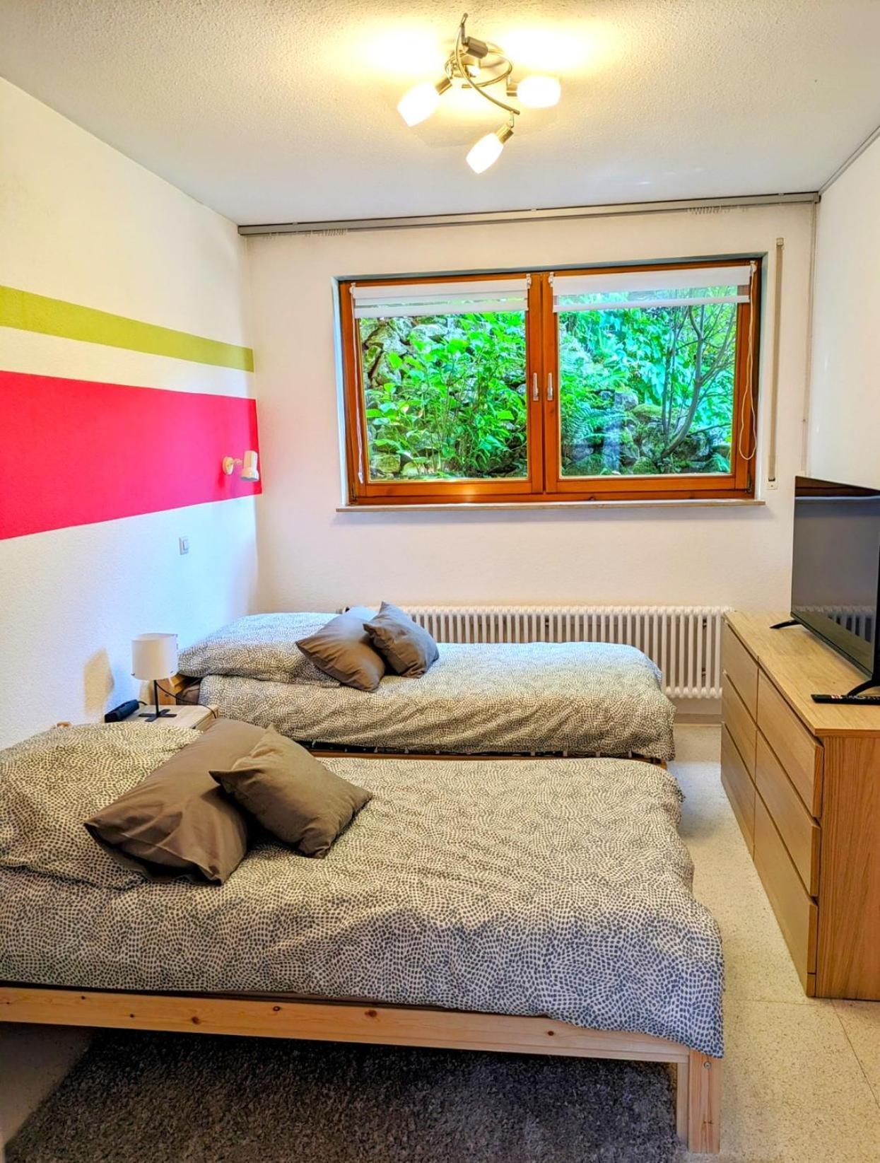 4 Zimmer Geraeumige Und Ruhig Gelegene Ferien- Und Monteurwohnung Nur Fuer Sie Allein Aujvari Vermietungen Spiegelberg 외부 사진